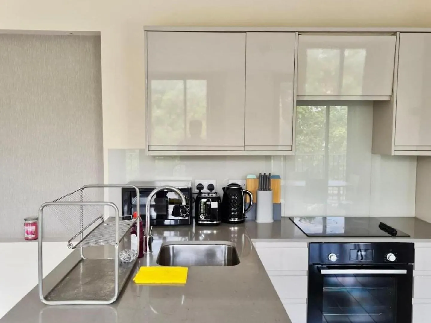 London Riverside Apartment Retreat 0*,