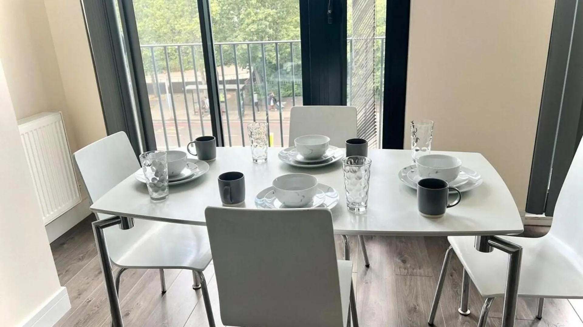 London Riverside Apartment Retreat