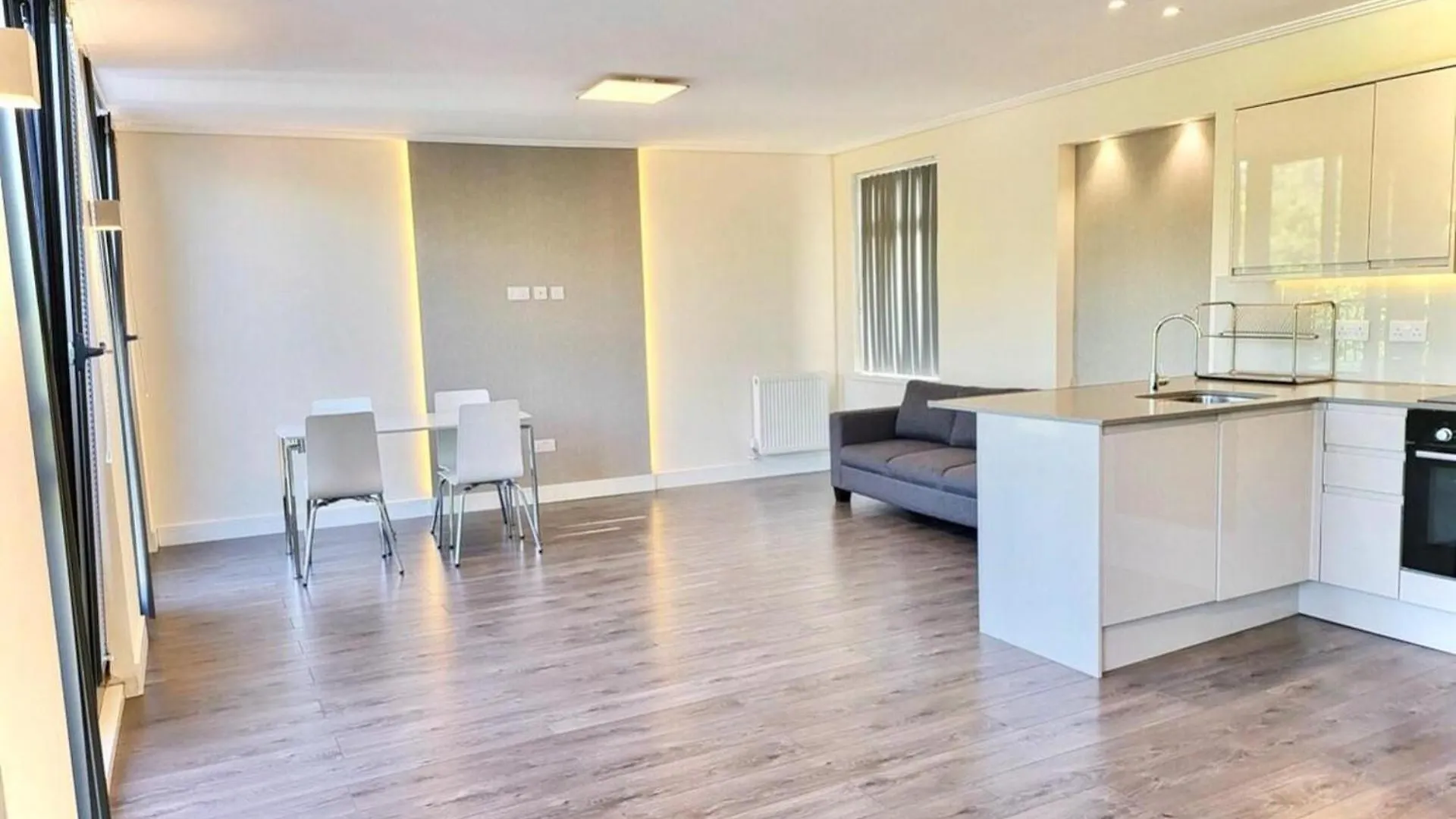London Riverside Apartment Retreat United Kingdom
